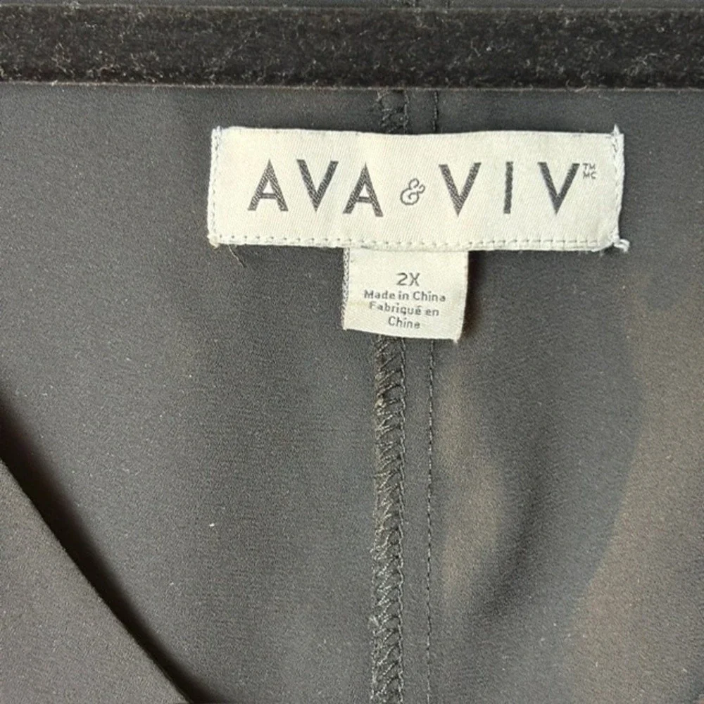 Ava & Viv style type